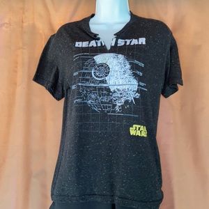 Star Wars death star split neck t-shirt sz small